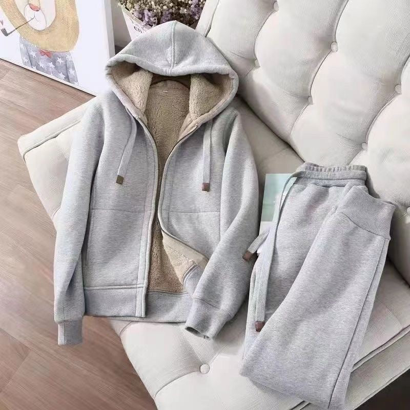 Sports casual female suit
