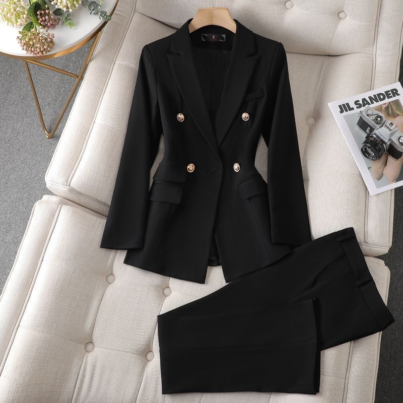 Sharp double-breasted jacket suit